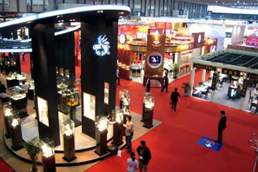 某某珠宝南宁**时尚博览会受捧